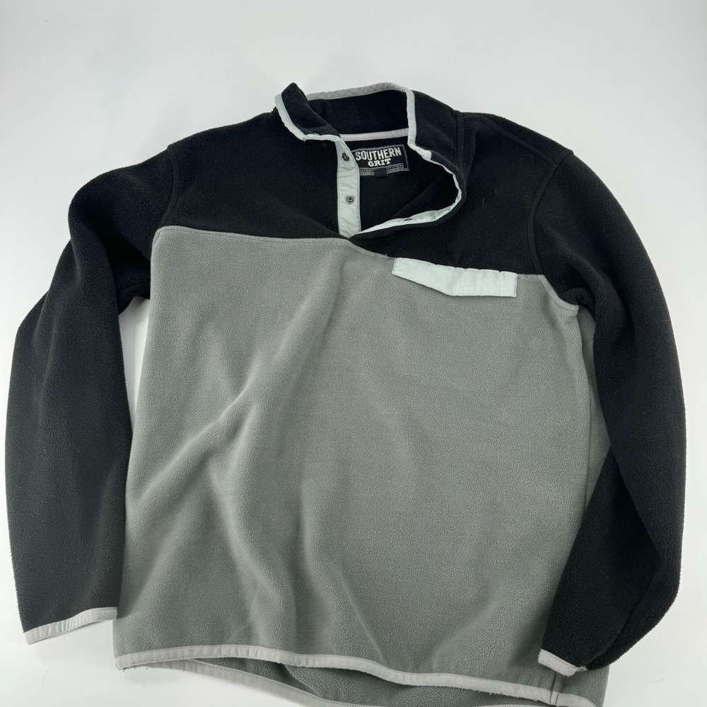 Southern Grit Fleece Pullover Sweatshirt Men's Size Medium Black Gray Snap Neck